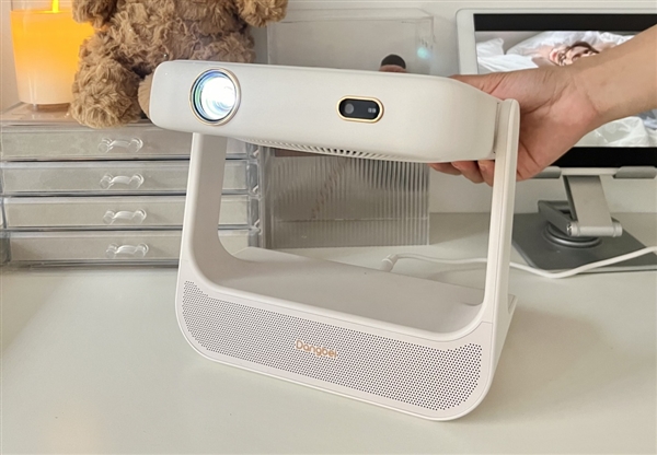 花板！当贝D6X Plus凭什么脱颖而出pg电子中国网站2000元投影仪性价比天(图1)